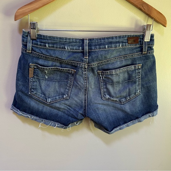 Paige ~ Jimmy Jimmy Distressed Cuffed LUCA Denim Shorts in size 26 - Picture 7 of 7